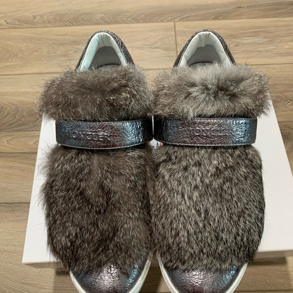 100% authentic Moncler Lucie scarpa sneaker silver metallic fur 39 us 9 - Picture 6 of 16